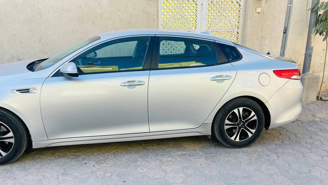 كيا اوبتما موديل ١٨ متؤمه شمالي كامله
جاهزه من كلشي سياره تبريد تدفئه حداديه منضومه زنون من كلشي كامله مكمله كصه جنطه بيها.. مكانها كربلاء.. السعر ٦٠ 
اي استفسار مراسله على الخاص


**إذا كنت صاحب هذا الإعلان وتريد حذفه لأي سبب، رجاءا أرسل رسالة إلى الدعم الفني**