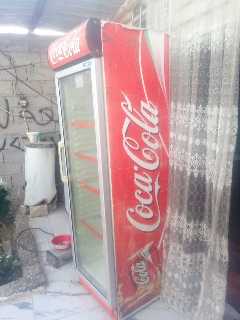 سلام عليكم عارضة البيع على فحص سعرة 175 الف مكاني بل نجف حي رحمة ***********
