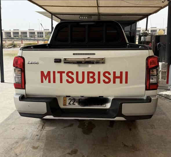 سلاو لە دۆستان پیکەپ قەزافی مۆدیل 2023 56 هەزار حەقیقی رۆشتیە کلین تایتل قنجی پیوە نیە قەپات مواسەفات 5کامیرە 360پلە ناو سۆر کوشین جلد بە کورتیەکەی فوول فوول گیر حادی دەبل ئەکسل بە شەرت گیرو مەکینە بە شەرت دەحامی لۆ دەحامی بە شەرت ***********تکایە ئەگەر موشتەرینی بیزارمان مەکە
