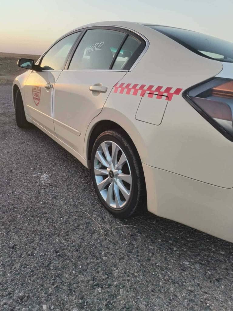 نيسان ئالتيما بؤ فرؤشتن مؤديل 2012گير ئؤتؤ ماتيك مه كينه و گير به شه رت بي بؤياخ وه وه نها دوو په له كارتي هه يه ژم *********** Kenema, Eastern
