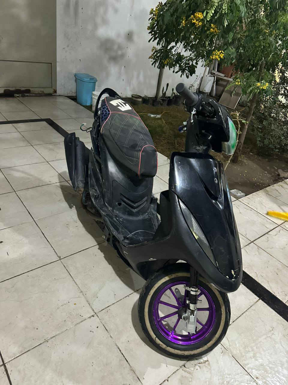 السلام عليكم دراجه ماكس عدله 120 بوشة 55 مال لعب كلج امامي رياضي صالنصه FM عقل رياضي 9 نمر شاصي مصبوغ لونين ويل كب رياضي دبلات رياضي خلفي امامي سعر 350


**إذا كنت صاحب هذا الإعلان وتريد حذفه لأي سبب، رجاءا أرسل رسالة إلى الدعم الفني**