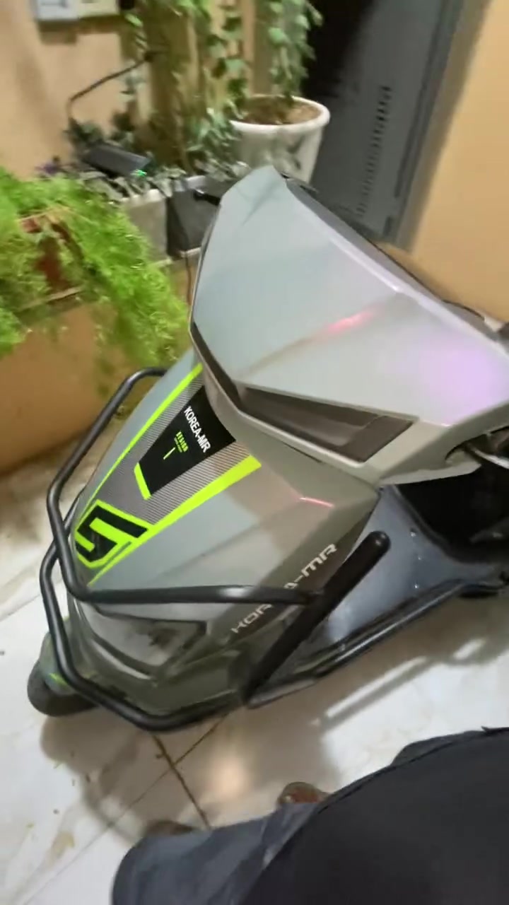 السلام عليكم بيسكل شحن للبيع بيسكل نضيف حيل بطرياته انضاف  مكاني كركوك حي الحجاج   سعره ٦٧٥وبي مجال قليل الشراي يتصل ***********
