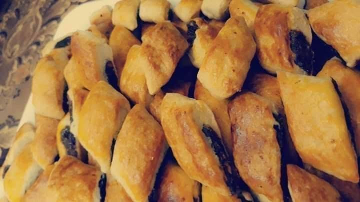 كبة برغل لحم عراقي ٨٠ قطعةب٢٥ الف
كبة حلب لحم عراقي ١٠٠قطعةب٢٥ 
كبة بطاطة جاب ٥٠قطعةب١٥ 
كبة سورية ٦٠ قطعةب ٢٥ الف 
بورك دجاج ولحم  وجبن ٢٤ قطعةب١٠ الف 
سمبوسة دجاج ولحم  وجبن ٣٠قطعةب١٠ الف 
لحم بعجين وفطائر ٣٠ قطعةب١٠ 
لحم بعجين بجبن الزيتون ٣٠ قطعةب١٢ الف
كليجة جوز وتمر وخلقوم وجوز مبروش كيلو ب١٠ 
كبة موصلية حجم وسط قطعة ب١٧٥٠
كبة هلالية قطعة ب١٠٠٠
كبة سراي ٤٠ قطعةب٢٥ الف 
قالب كيك عادي ب٥ 
 ويوجد خدمة توصيل داخل بغداد ب٥ الف 
***********
***********
