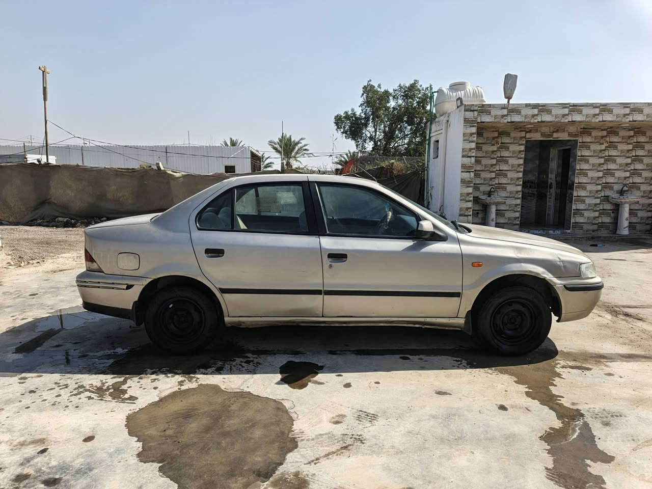 السلام عليكم للبيع سيارة سمند مديل 2009 رقم قادسيه سنويه مجدده ل28 مكفولة كفاله عامه حداديه و كير و محرك جدد سيارة جاهزه الاستفسار ***********
