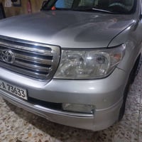 لاندكروز • ٢٠١١ • مكينة ٦ سلندر