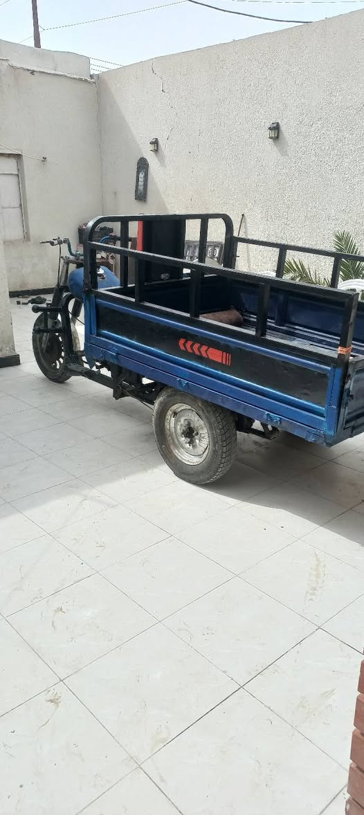 ستوته ادوات مكفوله بس ٣ فلت تعمير ستوته كلش حلوا محرك ٢٠٠  بسعر٦٠٠وبيه مجال بصره اب الخصيب ***********
