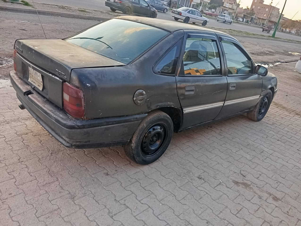 سعرها 14ورقه ,قفل من الاخيرمكانهاكركوك حجمها 20سنويه عضم عاج اخوان ابيع مااندل صاحبها مكفوله من اي طلب اومشكله موديل 91مكينه بيها خيط بخاركيرها مابي شي سياره بدون حادث معمره بس خياسات رقمها نجف سنويه منتهيه سياره مال تمشيت حال ***********
