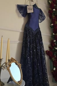 بيع مستعجل • قفل • لا تكسرون