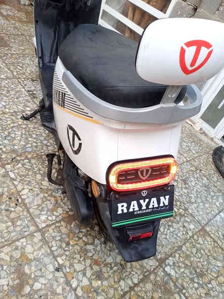 السلام عليكم دراجة شحن للبيع صار 3 شهور من ماخذهة  اي نقص مابيهة ممستخدم هواية شي كلش قليل مكاني   بغداد الكرادة  
*********** وتساب 
*********** اتصال
