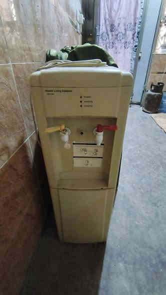 مكلف بالنشر 
غراض للبيع
  ***********
