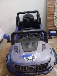 سيارة أطفال • شغالة • بعقوبه