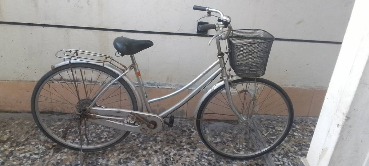 بايسكل  حجم 27بناتي للببع السعر 50الف الشراي يجيني خاص


**إذا كنت صاحب هذا الإعلان وتريد حذفه لأي سبب، رجاءا أرسل رسالة إلى الدعم الفني**