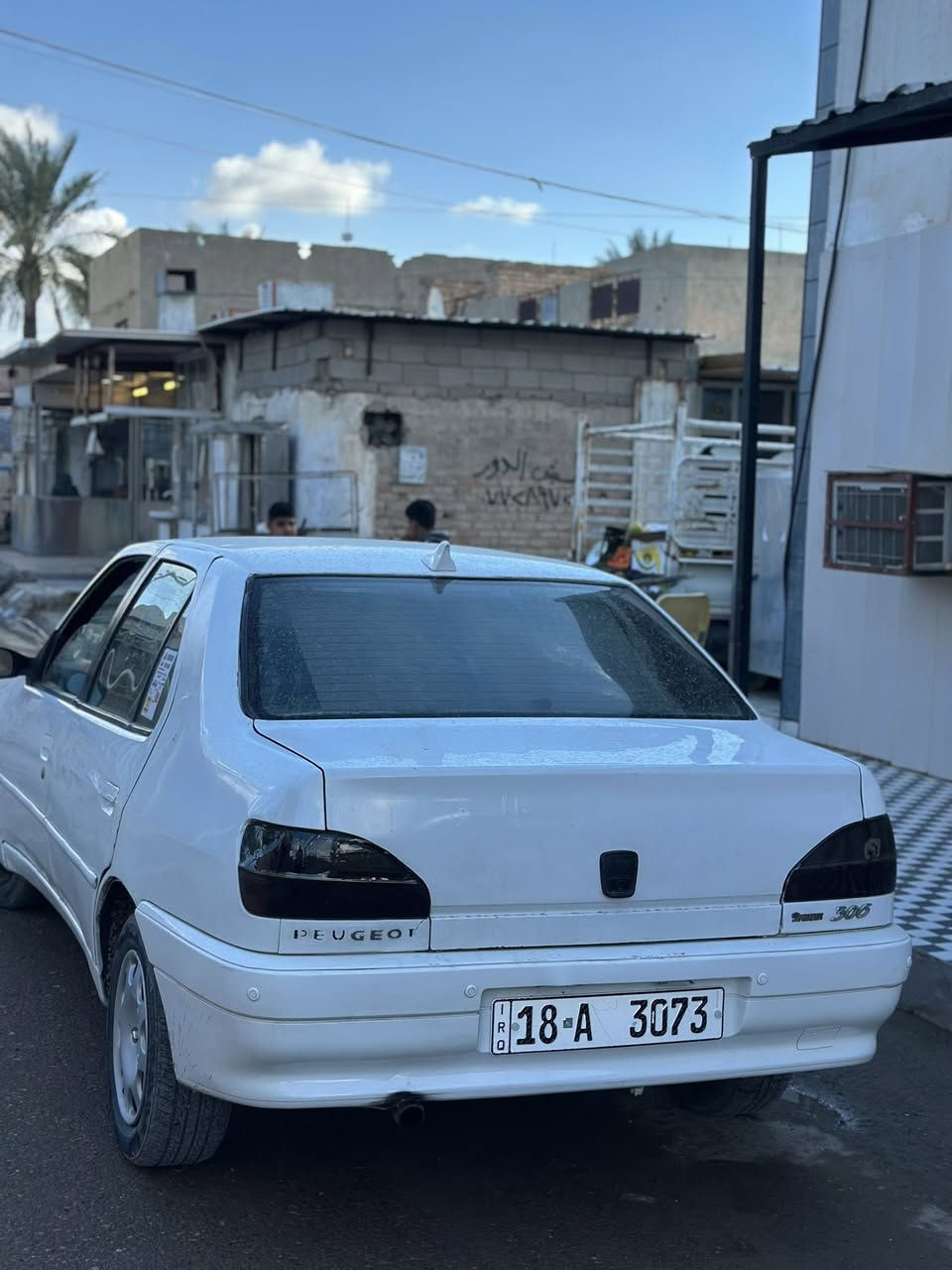 بيجو 306 
2002
رقم بابل بسمي 
مشروع وطني تحويل ثاني يوم 
هزه جديده رقم الدولي 
عليه ادامه من كلشي 
باتري 
صدر 
غرفه 
قوايش 
نولازت 
جويتر 
بلكات كلهن جدد 
مسويله ادامه جديده حته عبوه البانزين هيه والطوافه جديده 
كهربائيات كله شغاله بدون اي جطل 
مكانه ديالى الخالص هبهب 
***********
