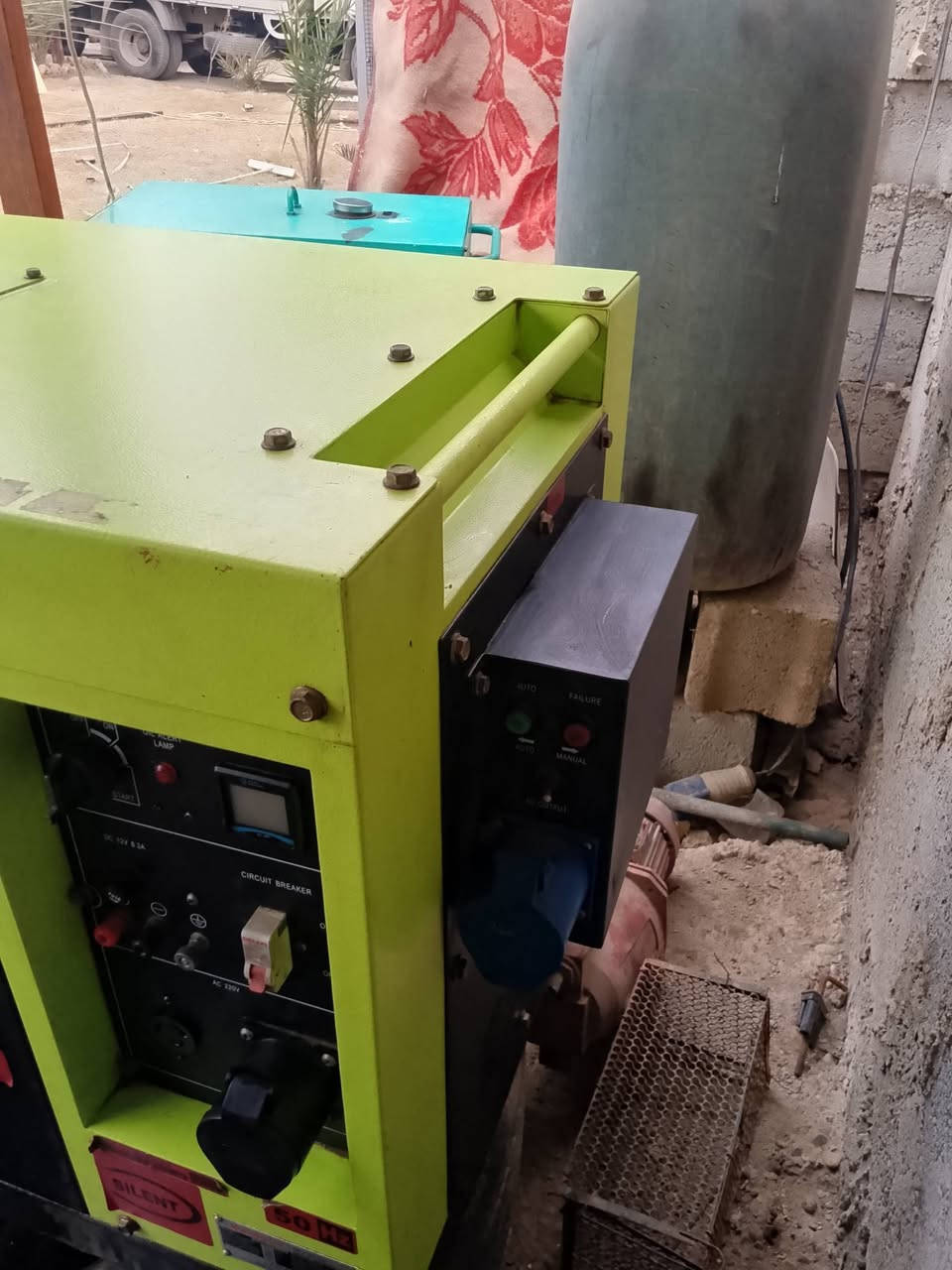 السلام عليكم مولد للبيع كابوت ‏‪***********‬‏
