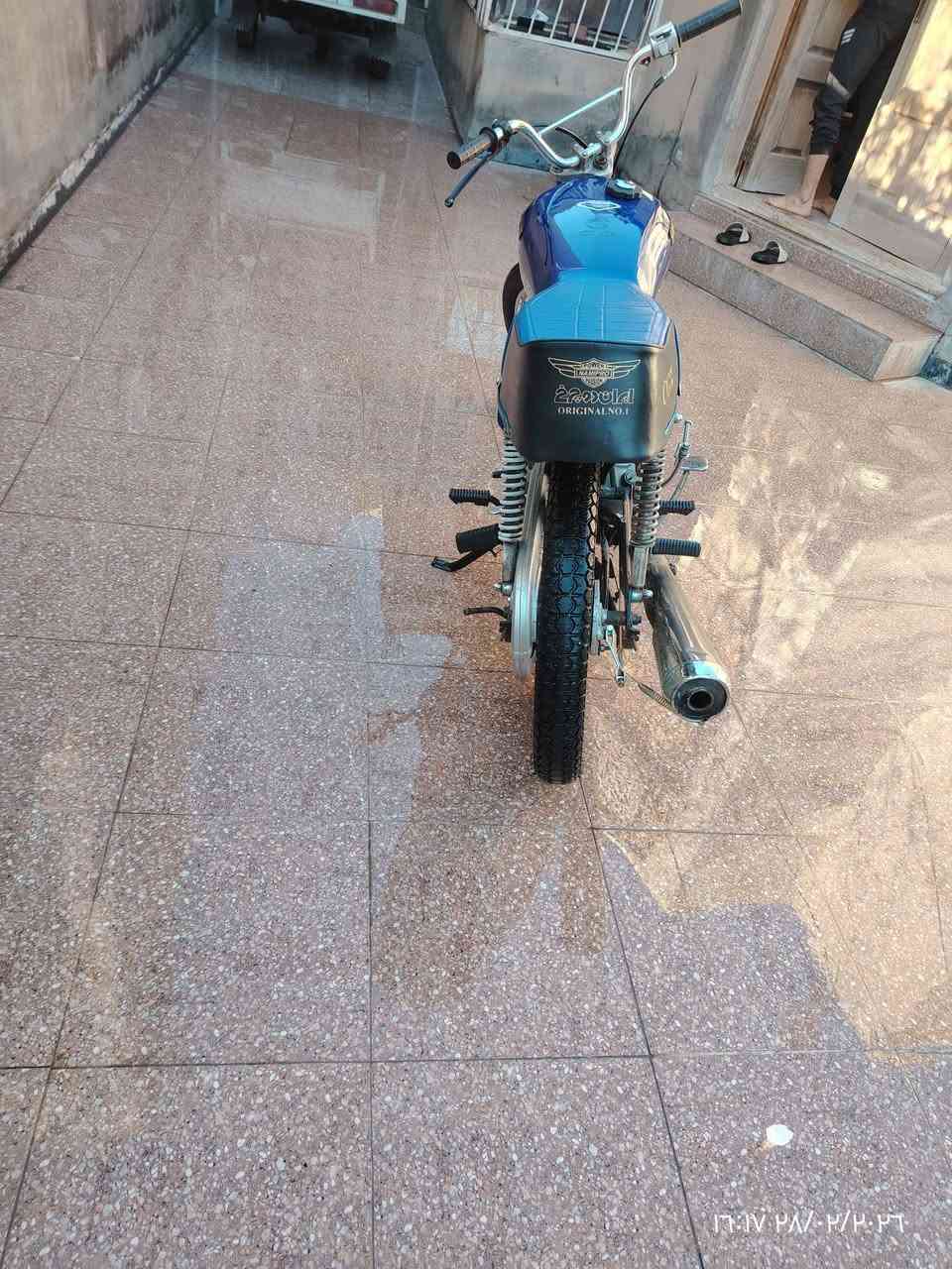 دراجة تايكر مديل ٢٠ محدث ٢٥ شرط كبل للشارع شلعة تشلع الكاع فصلة تشك شك بدون اوراق ضاعن مني مكفولة سرقة وعشائر السعر ٣٠٠ وبيها مجال الشراي رجاءاً الموشراي لايراسل مكاني بعقوبة اتصل وبيك خير ودلل ***********
