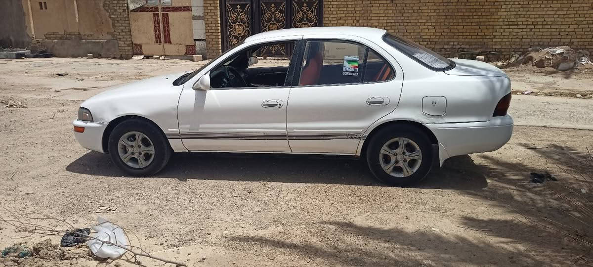 كورلا 1992 مكينه 1800 مكانها واسط تحويل ثاني يوم  سنويه لل2030 تبريد عاطل سعر 47 قابل للتفاوض 
الرقم ***********  السياره مامصبوغه بلاد
