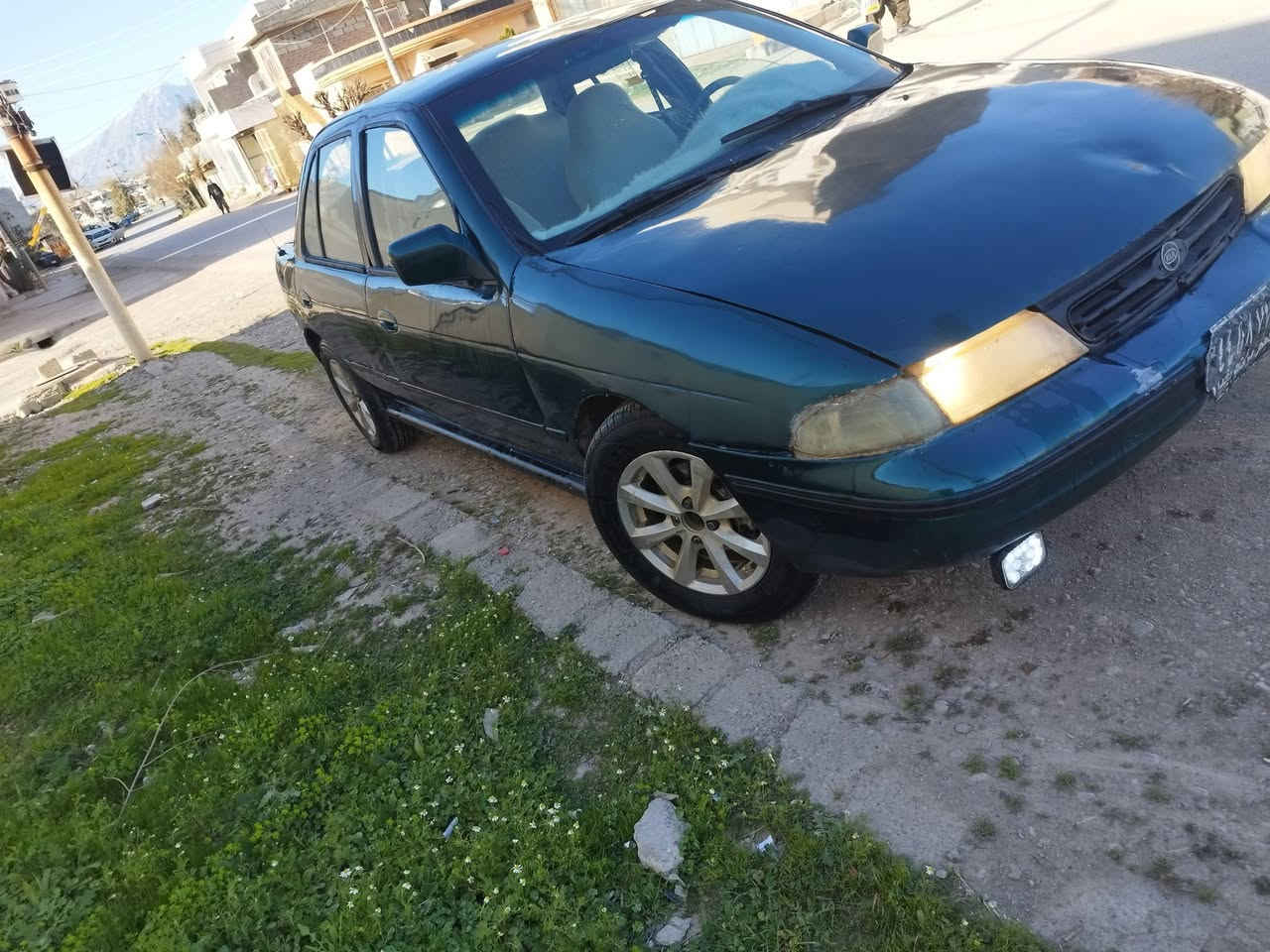 کیا سیڤیا هەشت و بەخ ئاڕمی پلاسیکی سلێمانی گێڕو مەکینەی بەشەرت تەقەو ڕەقەی نیە کامل کارەبایی لایت فلچە هۆرن گەرمی ئیشەکا ت تایەو پاتری تازەیە بانسی تازەیە  نرخی 19گەڵا کەمێک معامەلە شوێن سلێمانی ***********یان***********
