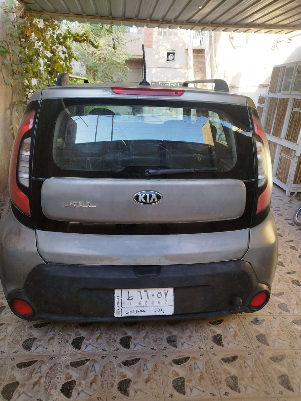 كيا صول 2014  وارد امريكي 
رقم بغداد
يرادله شويه ترتيب وبسعر مناسب  87 $
محرك 1600 معلى الكازكيت بدون ادوانز  بانزين عادي 
تبريد  مضبوط صدر 80 ٪  
تخم تايرات  ويل كب
ايرباك طاك  صار بيه حادث بالچاملغ جهت السايق ومبدله 
حادثه من امريكا  بالجنطه 
لون فيلي  (رصاصي طوخ) بيها مكانات كاحته احتنال بالبةليش تروح 
مكانه ديالى الخالص 
***********
