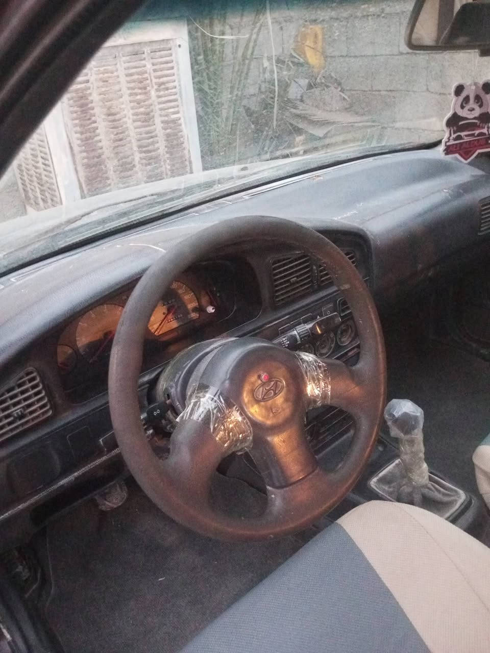 السلام عليكم
سياره للبيع النترا /موديل 94السياره ابلاديه 
رقم ديالى تحويل مباشر 
محرك بي خيط تبخير شواصي زينات
صدر زين الكشر شوفت عينك 
السعر 23$وبيهه مجال حك الجيه 
رقم الهاتف /***********
