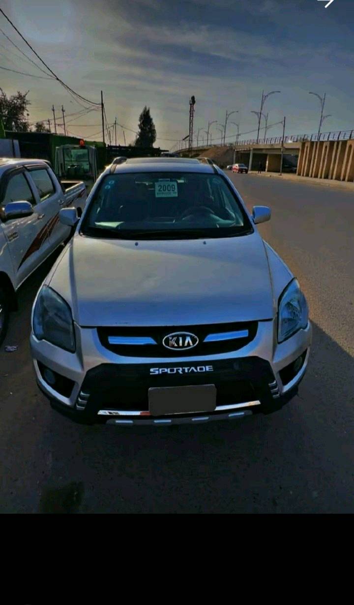 سبورتج موديل ٢٠٠٩ مكينه ٢٠٠٠ مكينه كير حداديه تبريد كله جديد كفاله عامه السعر ١٢٢ورقه