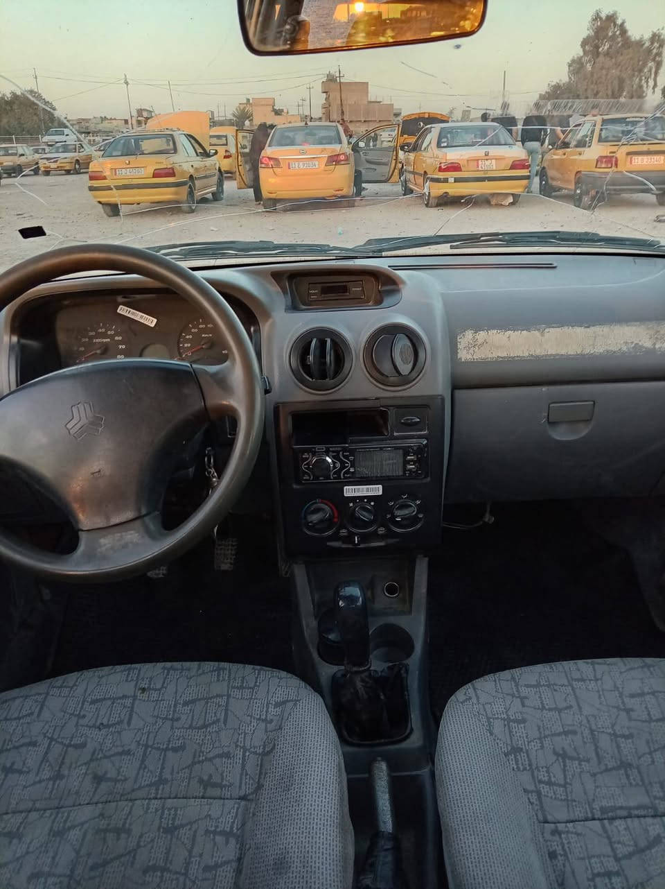 سايبا موديل 2013 بسمي مصفره هيئه وغرامات كير ومكينه كفاله مكفولة من التبديل وشواصي تبريد شغال خياس هلات فقط 
السعر 31 وبيه مجال قليل مكاني حي اور سبع قصور
الاستفسار. ***********
