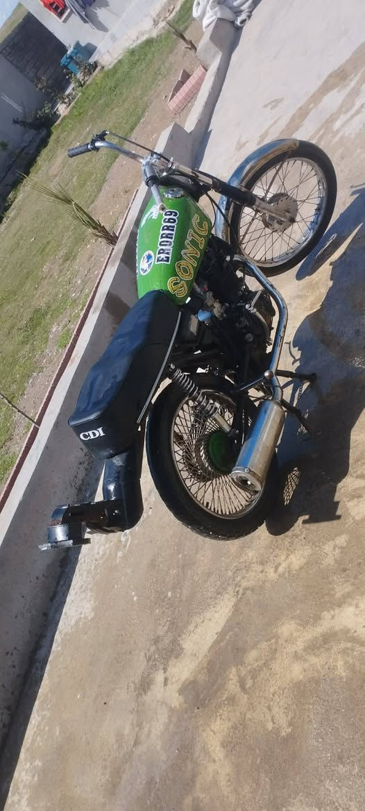 موطور رياضي محرك قفاز شرط 2023
السعر 250بي مجال موشراي لا تشوفني وجهك


**إذا كنت صاحب هذا الإعلان وتريد حذفه لأي سبب، رجاءا أرسل رسالة إلى الدعم الفني**