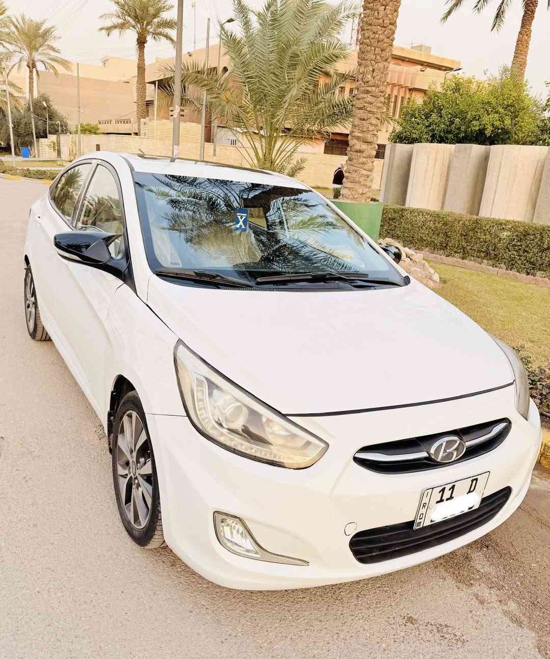 السلام عليكم للبيع اكسنت 2016 خليجي فول مواصفات فتحة مكينة 1600 شاشة اصلية ماشية 68 رقم بغداد الجديد بيها صبغ بالجاملغ الامامي وباب الصدر وبارد بالجاملغ الخلفي والباقي كفالة كير ومكينه كفالة صدر وتايرات جديد السعر 102 ورقة وبيها مجال بسيط للاستفسار ((***********)) مكاني بغداد زيونة.
