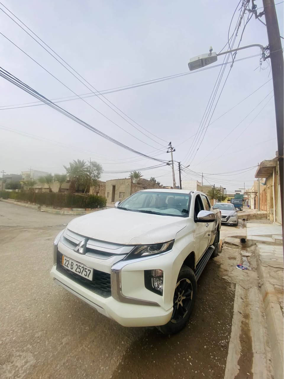 L200 للبيع او المراوس 2020 
محرك مامفتوح 

بانزين ودبلً اكسل 

عالي 

ماشي ١٣٣

سنوية ٢٠٣٠

منظومة غاز ٦٠ لتر

بي حالوب بل بنيد والسقف السقف معدل PDR والبنيد مامعدل بلادي

سعر ١٨٥ وبي مجال

*********** كركوك, العراق
