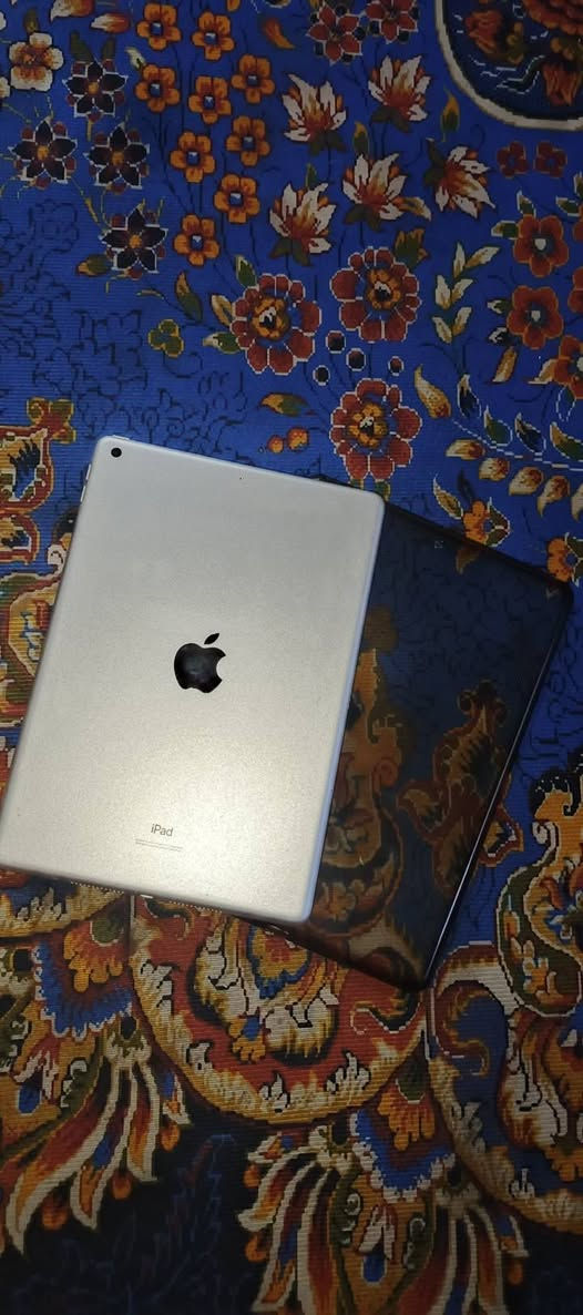 سلام عليكم ايباد إيفون 9 للبيع المساحة تخزين 64 ايباد أخو جديد جهاز نضيف ما مستخدم هواي شراي خاص


**إذا كنت صاحب هذا الإعلان وتريد حذفه لأي سبب، رجاءا أرسل رسالة إلى الدعم الفني**