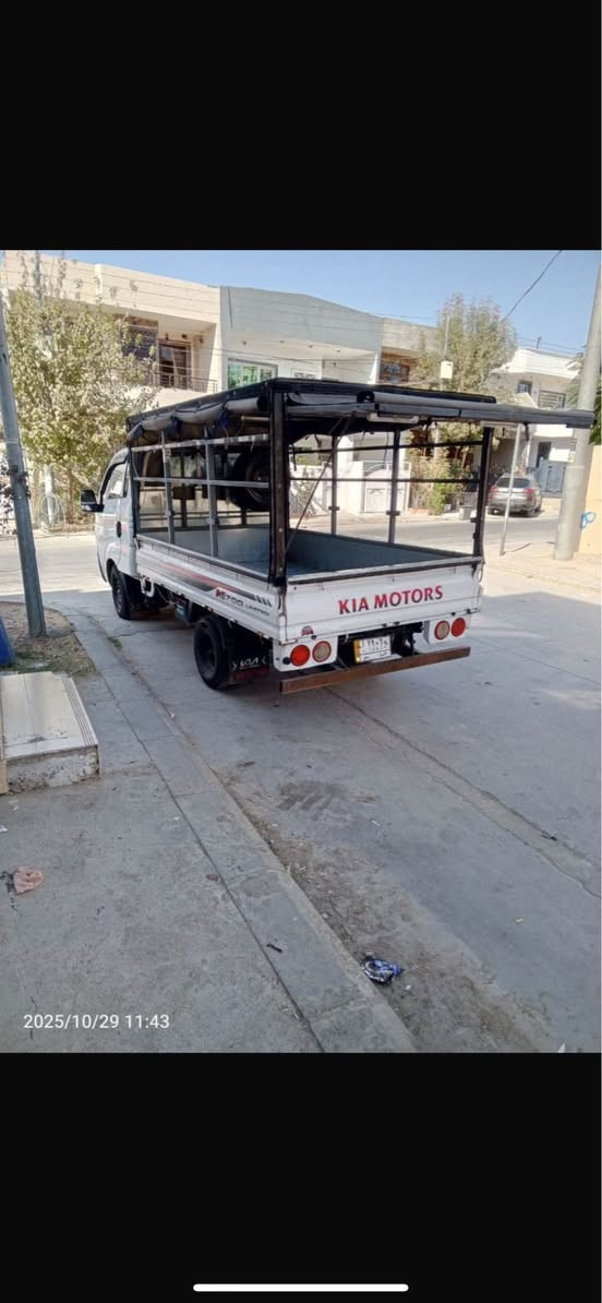 کیا بۆ فرۆشتن ٢٠١٤ رەقەم ئەنبار تەحویل ئەسل 
سەیارەکە زۆر پاکە لە سەیدسادقە 
رەقەم *********** Singapore
