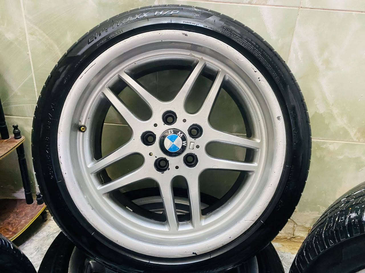 سلام عليكم من رخصه الادمن
ويل 18 M مكانه ميسان واحد منهن بي تصليح لحيم سعر ورقتين ونص وبي مجال اي استفسار اتصال على الرقم ***********
