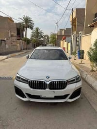 bmw 530i 2022 وكالة العروش ماشية 100 الف M package مواصفات السياره رقم...