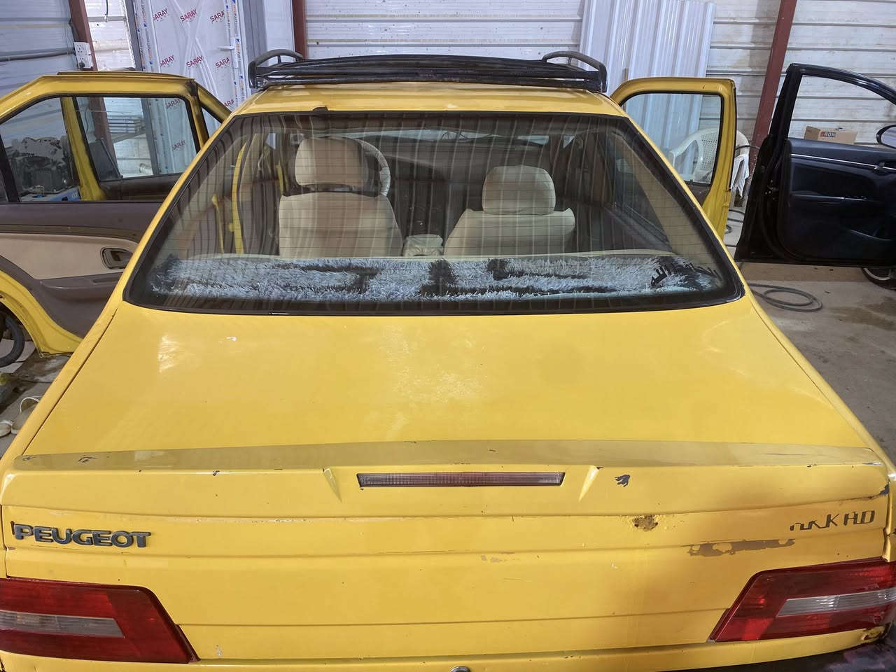 السلام عليكم بيجو اكد موديل 16 سنويه لل29باسم صديقي شرط التحويل سياره نضيف عضمه صاحيه خياس بسيط بس هلالات فقط حداديه جديده باتري جديد تخم تاير 70بالميه سعرها 30 وبيها مجال مكان السياره بغداد راشديه الحسينيه ***********
