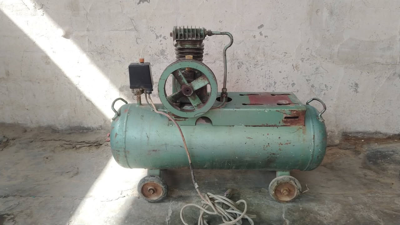 السلام عليكم
كمبريسر
للبيع
صناعة قديمة 
نقص ماطور
السعر
60 الف
عنوان بغداد الحبيبية
***********
