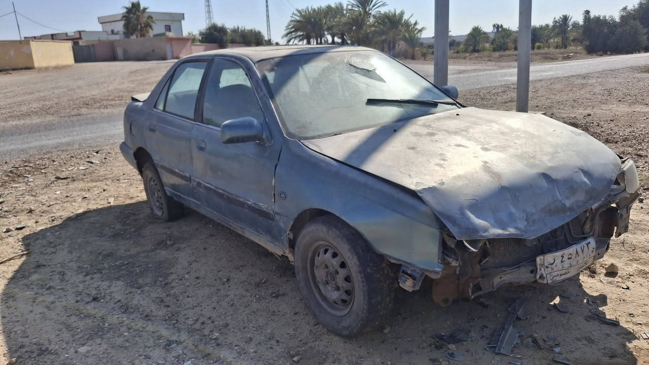 #مكلف_بالنشر 
🚗 #للبيع 
سيارة Hyundai Elantra  النترا موديل قديم
السيارة تعرضت لحـادث كما موضح بالصور.
محرك وگير تمام بدون تنقيص وبقية القطع قابلة للاستفادة (للاستخدام كقطع غيار أو للتصليح). رقم الماني وصاحبها موجود للتحويل او وكالة 
السعر المطلوب: 10 ورقات .
الموقع: الأنبار. ناحية البغدادي/ قرية زخيخة 
للتواصل مع صاحب السيارة على الرقم 
***********
غير متواجد على المسنجر فقط الاتصال على الرقم أعلاه.
