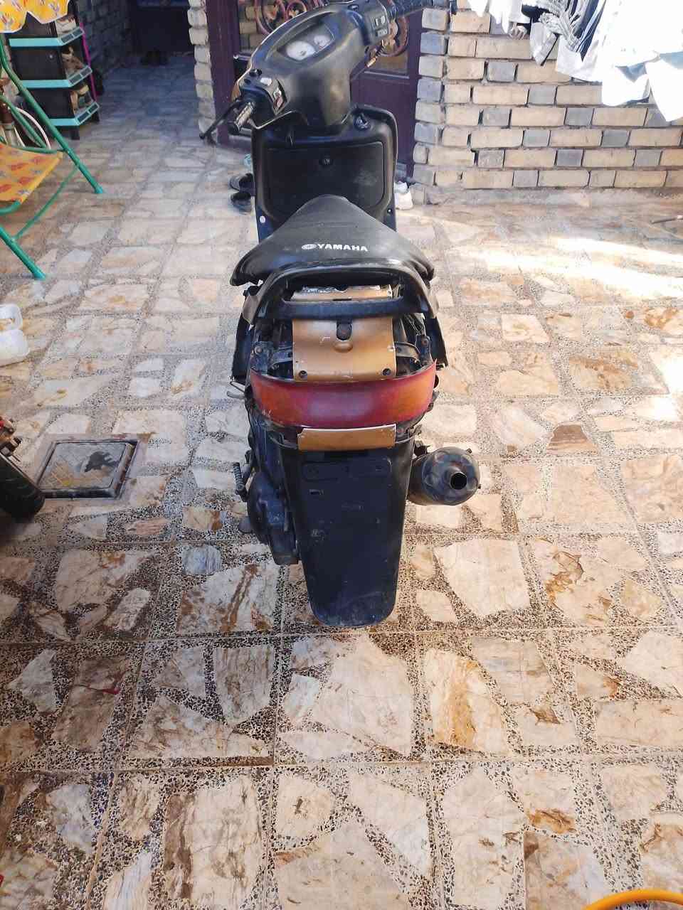 السلام عليكم دراجه فراشه نثيه مفتوحة صالنصه اف ام مكينته ماكس فراشه الكهربايات شغاله سلف  السعر ٢٢٥ وبيه مجال المكان نجف كوفه يم نفق مسلم بن رقم ‏‪***********‬‏
