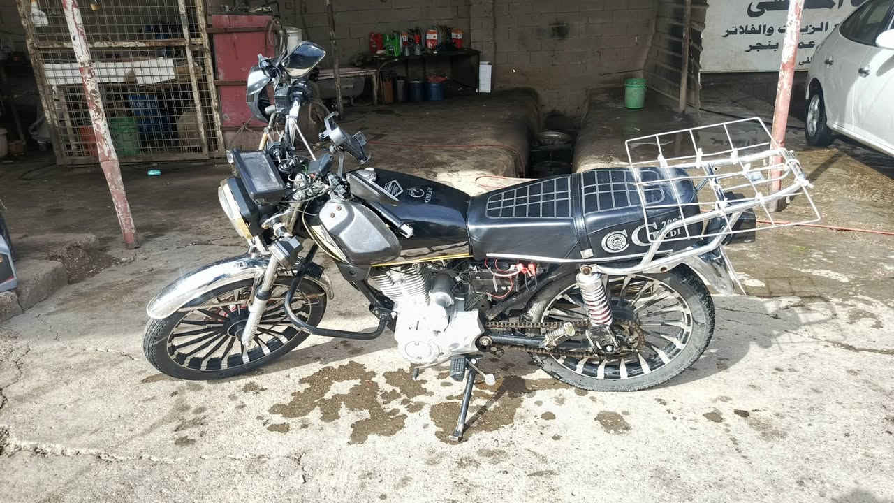 السلام عليكم دراجه ايراني موديل2025شكل 2024نضيفه كلشي مابيها بس للئمانه اوراق مابيها السعر 700وبيها مجال مكاني بغداد الراشديه مقابل الحسينيه للاستفسار ***********
