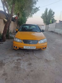 نيسان سني ياباني موديل 2002 خصوصي السعر 50 وبيها مجال 07773158345