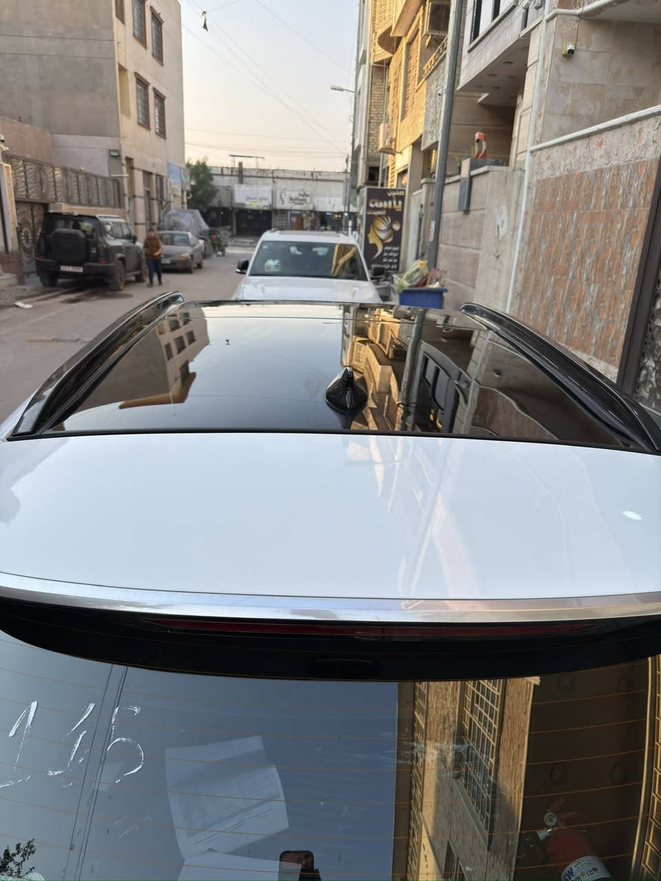 سلام عليكم 
كيا سبورتج 2025 GT.Line فول اعلى مواصفات بالسبورتج
ماشيه 5000
مواصفاته 
بانوراما  بصمة دخول ذكي ترحيب 
شاشه كبيرة تبريد لمس 
كشنات تدفئة وكهرباء وستيرن تدفئه 
كشنات جلد اسود مختوم GT.Line 
سياره بيه هواي مواصفات معروفه السبورتج gtline 
@@@@ ضمان سياره اكدال ٦ سنوات بيه تبديلات دهن مجانيه  وارضيات جديده بالصندوك بلاديه مال شركة
مكانة بغداد زيونة 
***********
سعره 270
