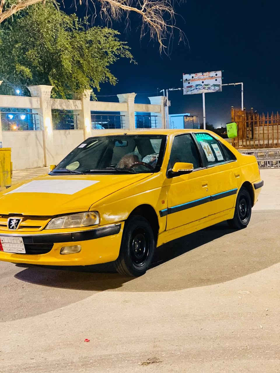 سلام عليكم بيجو بارص موديل 15 مكينه وكير كفاله تخم تاير   حداديه كهربائي كلهه شغاله  تبريد ثلج مكفوله من تبديل وصبغ وضربه سياره جهازه خير من الله مكاني بصره قضاء القرنه سعرها 29‏بيها مجال ‏شراي اتصل***********
