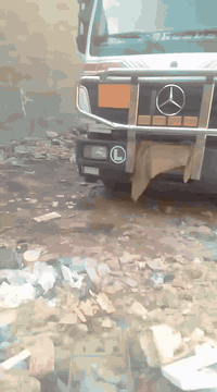 سلام عليكم لبه موديل 96مكينه في كير فافون ابو نجمه صطره حموله13طن رقم تهوك بس ماندل راعيه سياره صولي كير ومكينه وشاصي كفاله سعر 125وبيه مجال سياره مكانه بصره  رقم ***********
