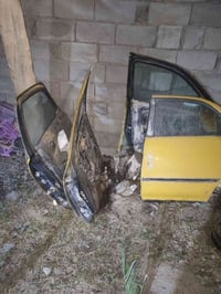 أبواب سيارة • ٤ قطع • الزبير