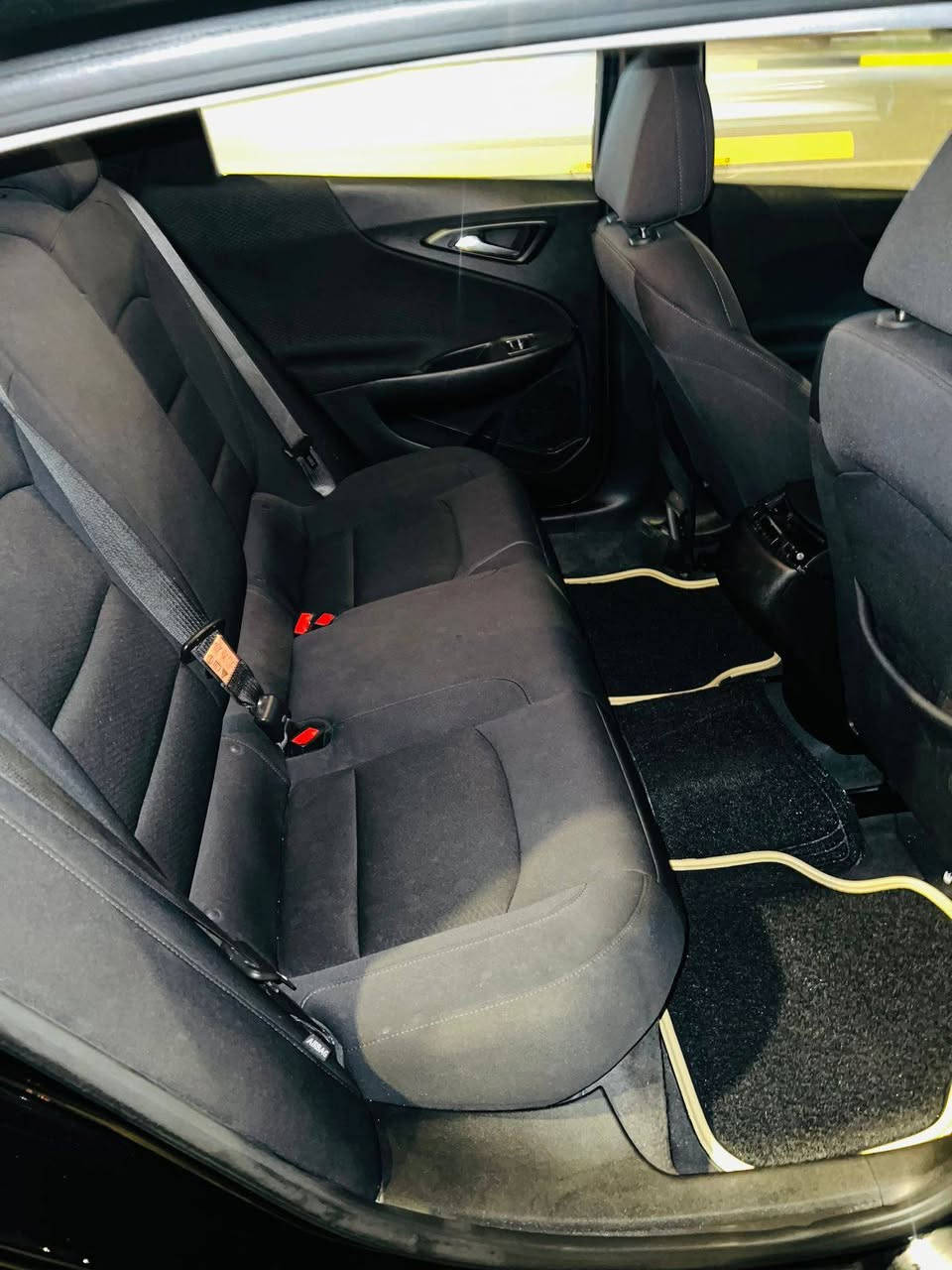 للبيع ماليبو مديل 23 وارد امريكي دخول للعراق شهر 12 مسجله وترقمت هسه بشهر12سنه 2025
 المواصفات ::
ماليبو Rs 2023 رياضي فول مواصفات  ..السعر (135$ )  رقم بصره معوقين   وكاله وتحويل ثاني يوم  حادث بجم صفحه  السايق جاملغ الايسر صفحه السايق فقط  فقط بدون دواخل
للاستفسار *********** وات ساب
مكان السياره بصره 
تشغيل عن بعد -
 تحكم استيرن .
- كشن كهرباء -
 شفتات  بلستيرن -
 رادارات -
 تحديد مسار - 
داتا شو - قيادة ذاتية 
- اوتو بريك - 
سايد بريك بصمة -
 شاشة كبيرة ( كار بلي واندرويد اوتو وايرليس ) -
 تحكم ستيرن 4 جهات -
 وبقية مواصفات الماليبو ..
السيارة جديدة بمعنى الكلمة وبالواقع بعد احلى
 (بخدمت  الشراي  بلعافيه اله )
