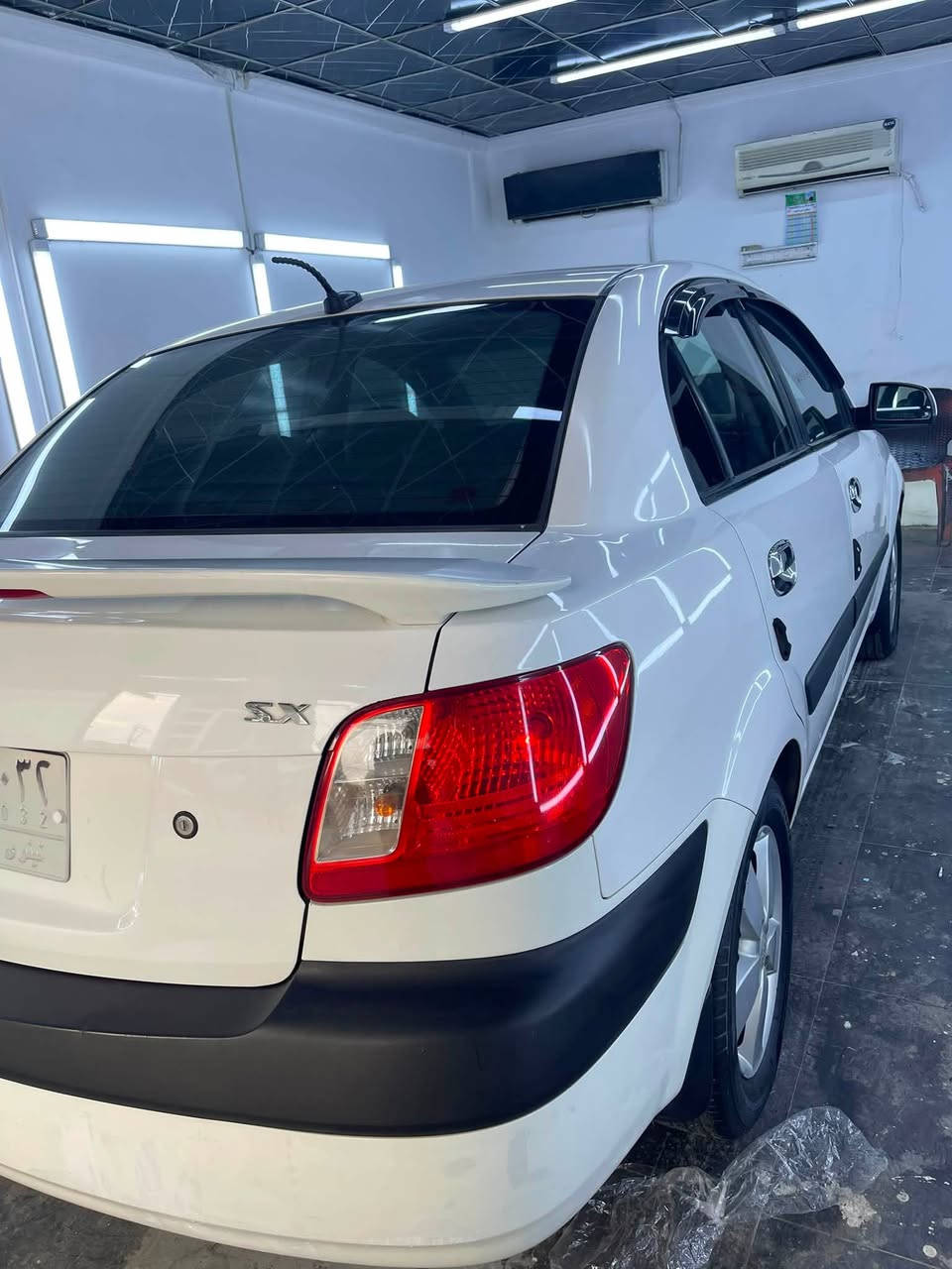سعر 105
حيل نضيفا مال بيت 

وارد امريكي 

ماشي 73 مايل

كيا ريو موديل 2009

كابون بانزين ورقي بيها 

محرك 16 المرغوب 

شاشه كبيره 

قفل مركزي 

تحكم ستيرن 

سبيكر هاتف
تبريد ثلج 

سبايدر اصطاب لايت بلادي 

لايت زينون 

ماتصرف عليها دينار وضع شركه 

تراي بصره شرط 

عنوان موصل حي الشرطه 

***********

خابرني ودلل
