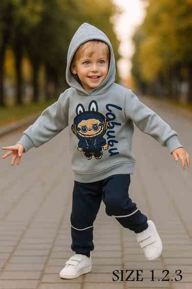 لابوبوشتائي مبطن خامةكلش حلوة1/3 سنةصناعةسوري الدرزن اتلث الوان اتلث قياسات اقل طلب درزن سعرالدرزن 39 الف تفحص قطعةوحدةامام المندوب اذامونفس المواصفات ارفض الطلب يوجدتوصيل واتس اب ***********.
