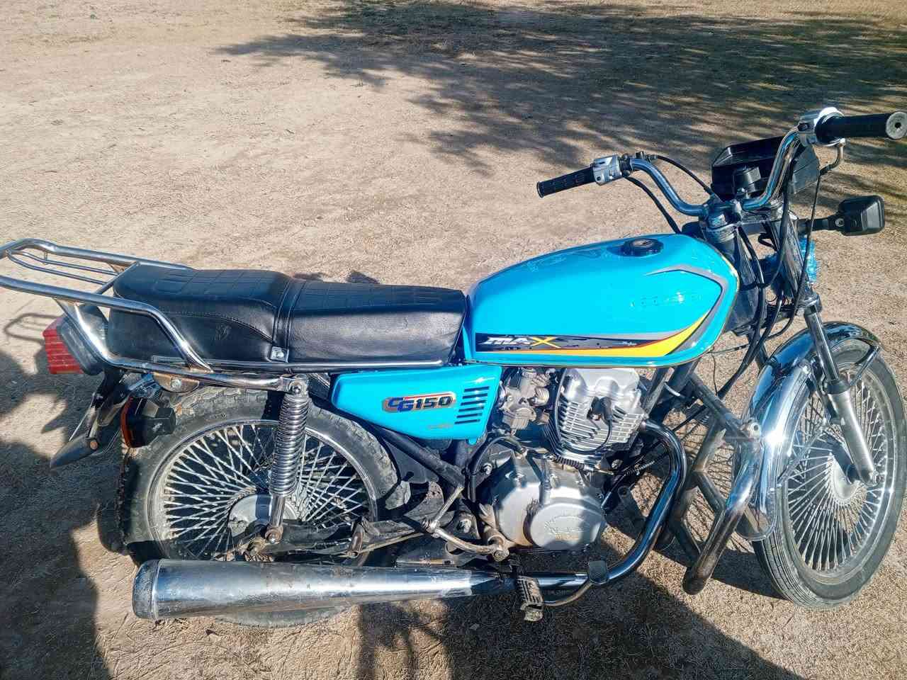 سلام عليكم دراجه البيع نامه برو موديل 217 السعر خاص ‏‪***********‬‏
