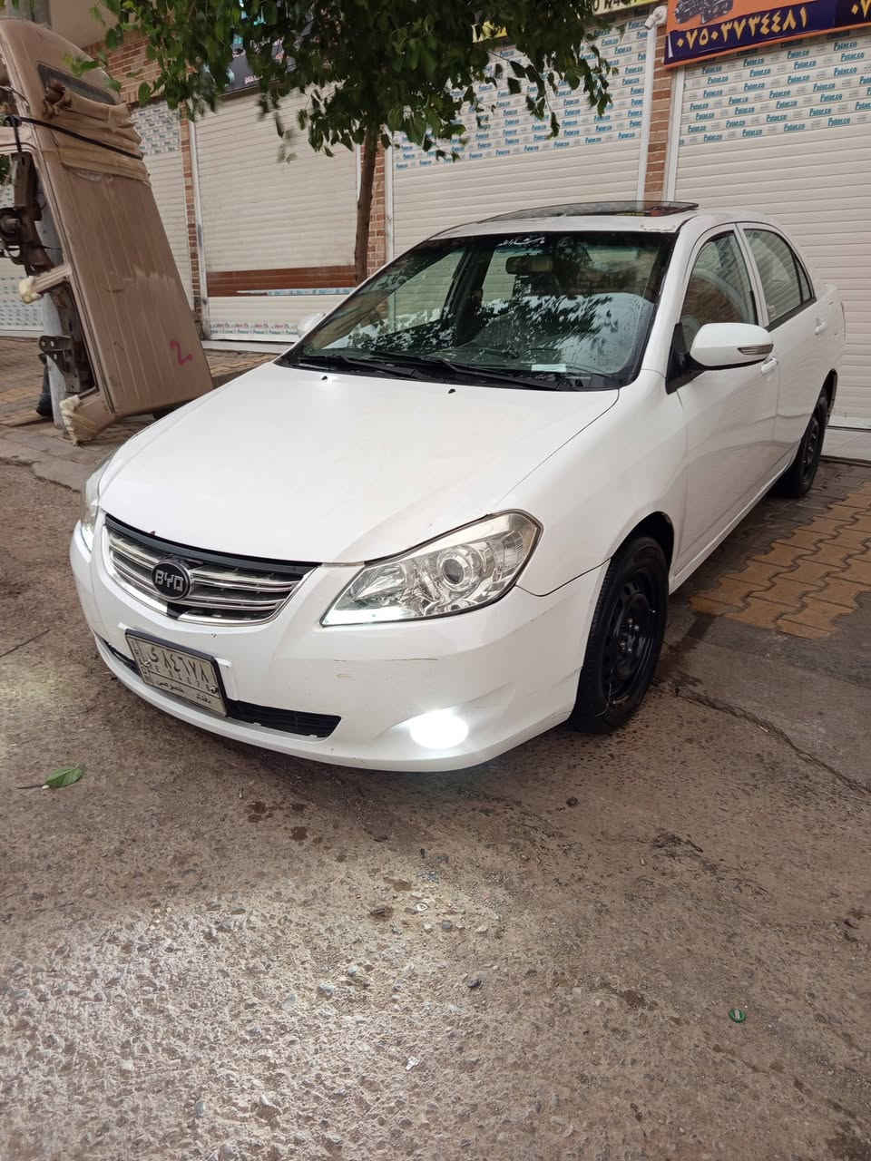 Byd g3 بۆ فرۆشتن گێڕ و مەکینە و تەبرید بە شەرت نموونە لە جوانی فول مواسەفاتە  
سعر ٣٥ گەڵا. ***********
