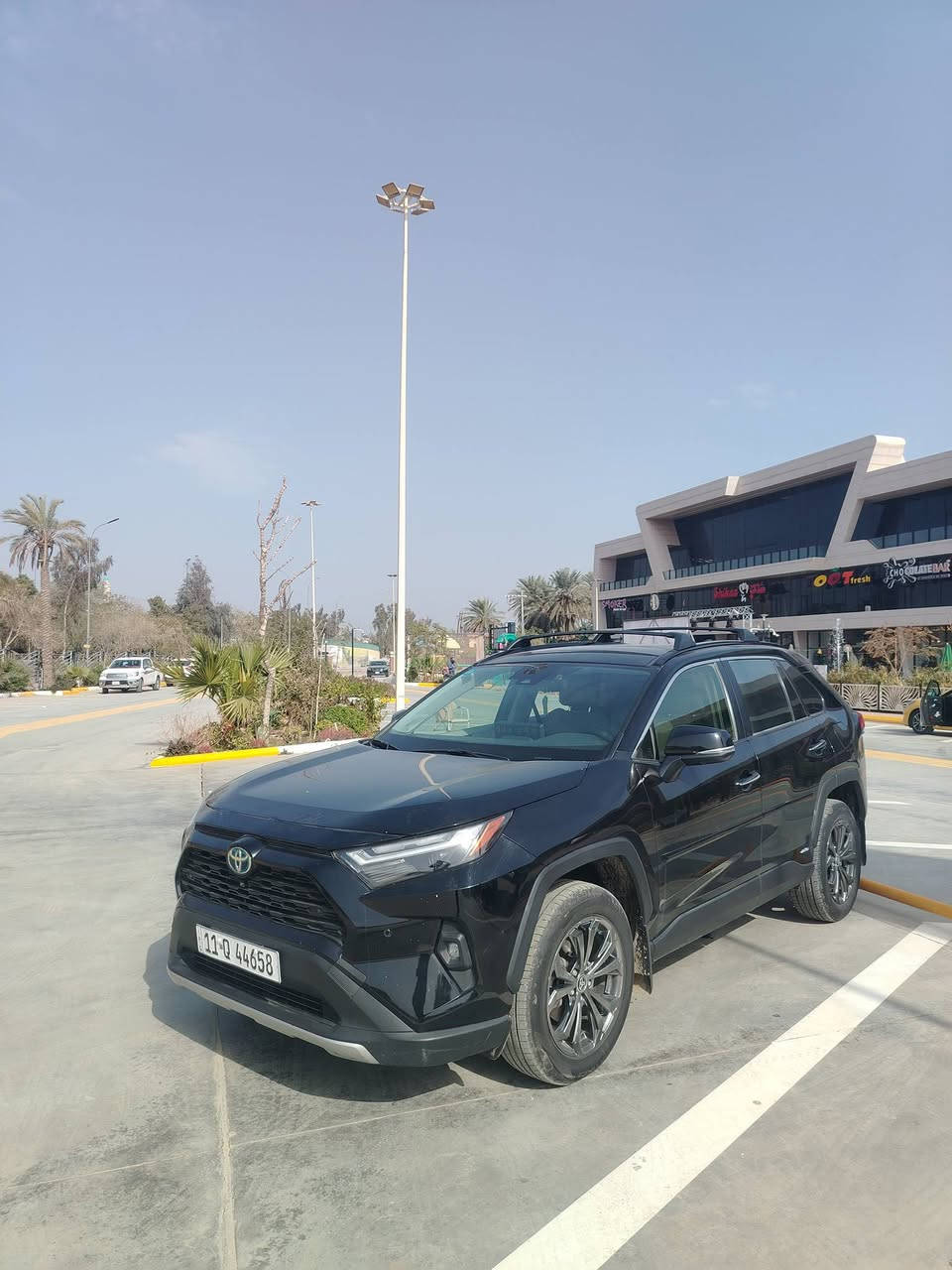 للبيع تيوتا راف فور هايبرد موديل 23 أمريكي
حادث فقط بنيد ومبدل بلادي 

فول مواصفات 1 /1 لمتد 

بنوراما 

بمصة تشغيل

تحكمات ستيرن جهتين

ستيرن هيتر 

شاشة كبيره + خمس كامرات

قطعتين تبريد 

كرسين كهرباء ثلاث طكات +تتدفئه +تبريد +مساج

كراسي جلد

هاند بريك كهربائي 

صندوق كهربائي

موس مودات قياده

رادار أمامي

تحديد مسار

كروز سرعه

مانع انزلاق باقي الموصفات معررفه كير مكينه مكفولات تبريد ثلج تتدفئه فول تخم تاير جديد ترايها  زيرو سياره جاهزه من كلشي رقم بغداد بأسمي شرط التحويل السعر 238 اوبيها مجال للشراي مكاني ديالى بعقوبة للستفسار أتصال ع الرقم ***********

***********
