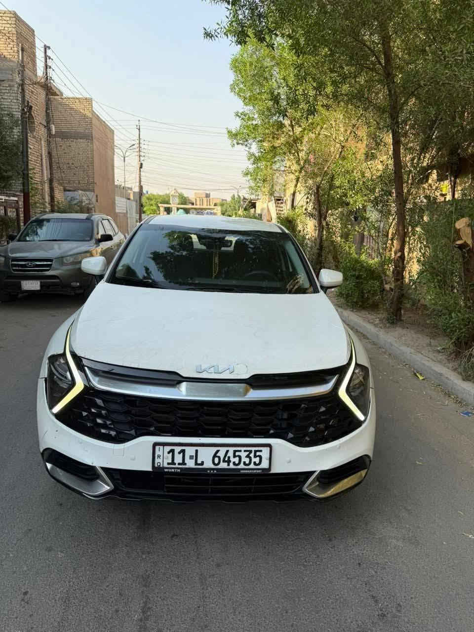 سلام عليكم كيا سبورتج البيع موديل 2023
سياره بسمي حادث جدا بصيط ليبل واحد سياره هواي بيه مواصفات بسمي
السعر180
الستفسار ***********
***********

