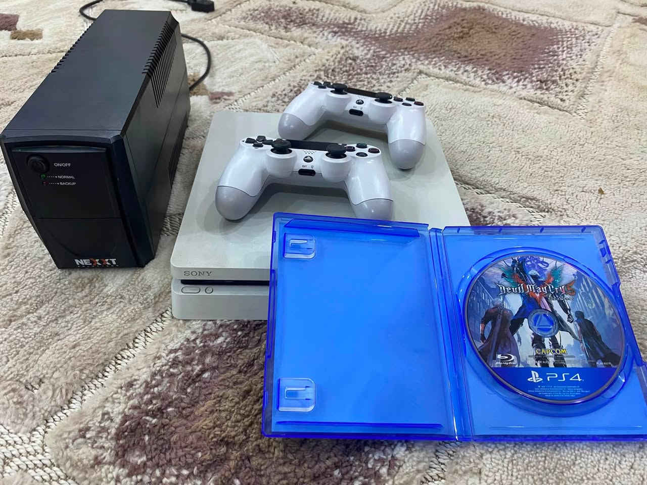 سلام عليكم 
بلي فور4 للبيع اونلاين لون ابيض مساحته 500كيكا لوك ستيكر مامفتوح ولا مصلح الجهاز نضيف جدا استعمال قليل وكامل ملحقات مع يدات عدد2 وحده اصلي وحده تجاري مع يوبسUBS ولعبه ديفل
السعر 250 وبيه مجال


**إذا كنت صاحب هذا الإعلان وتريد حذفه لأي سبب، رجاءا أرسل رسالة إلى الدعم الفني**